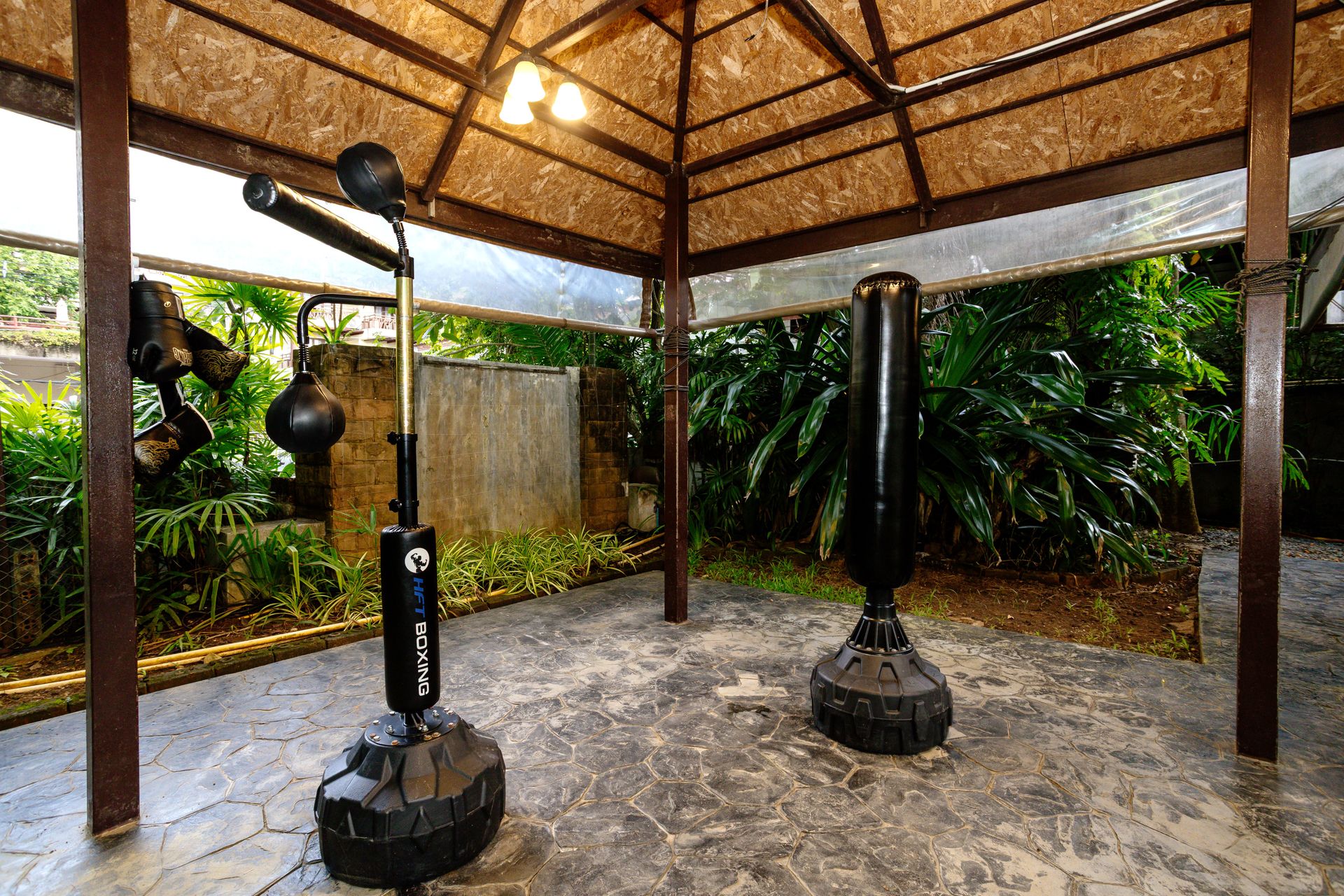 Garden training station
