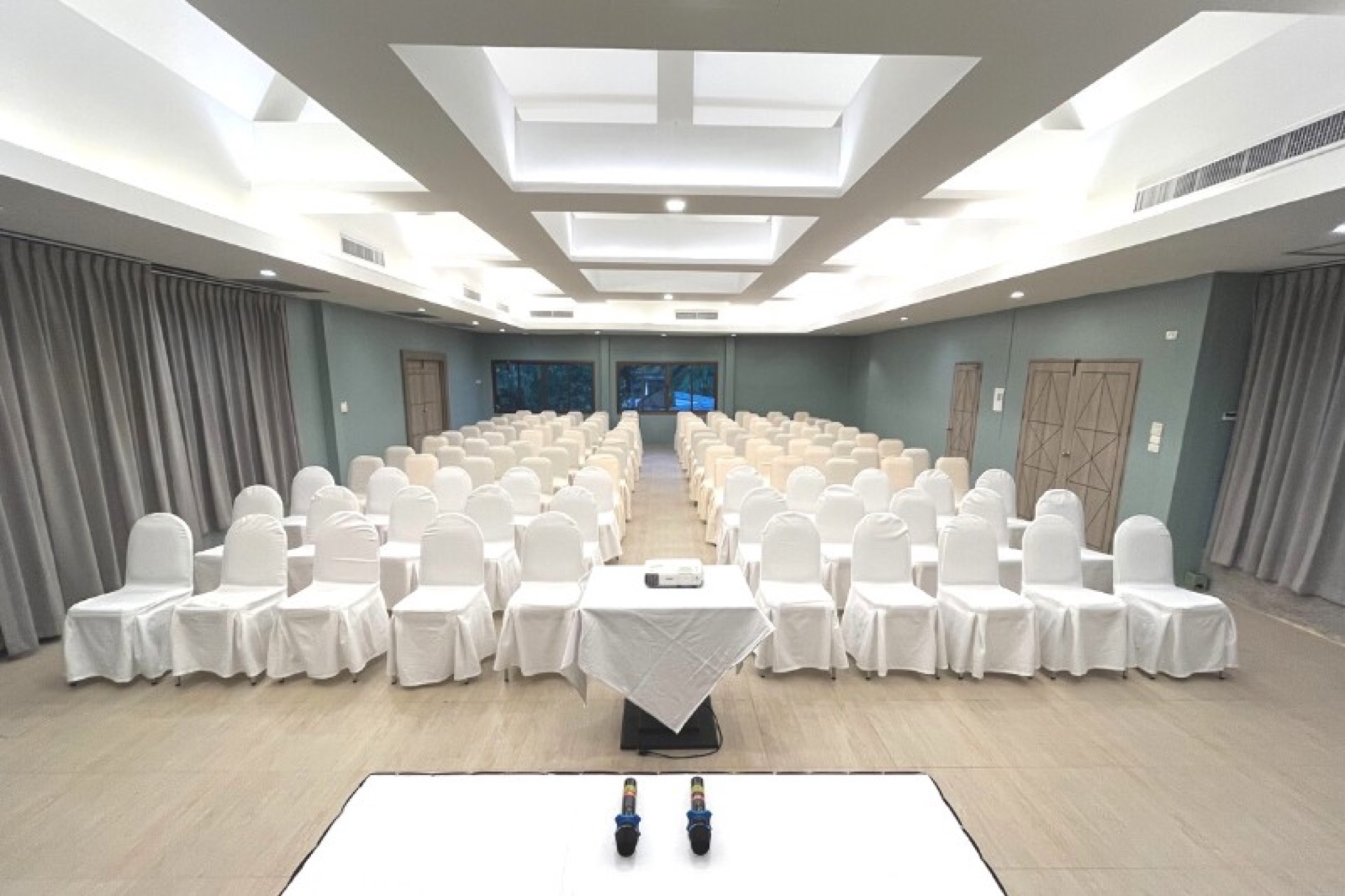 Leelawadee Meeting Room