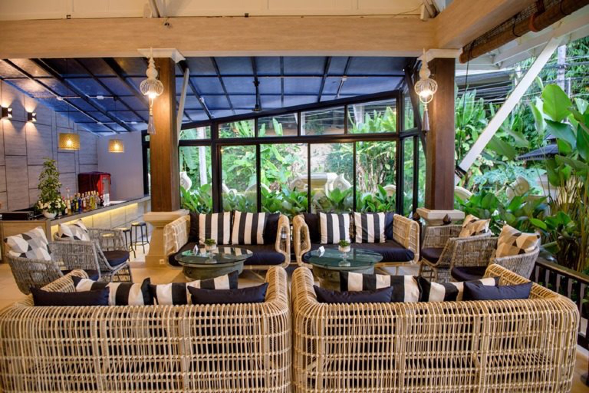Lobby lounge seating